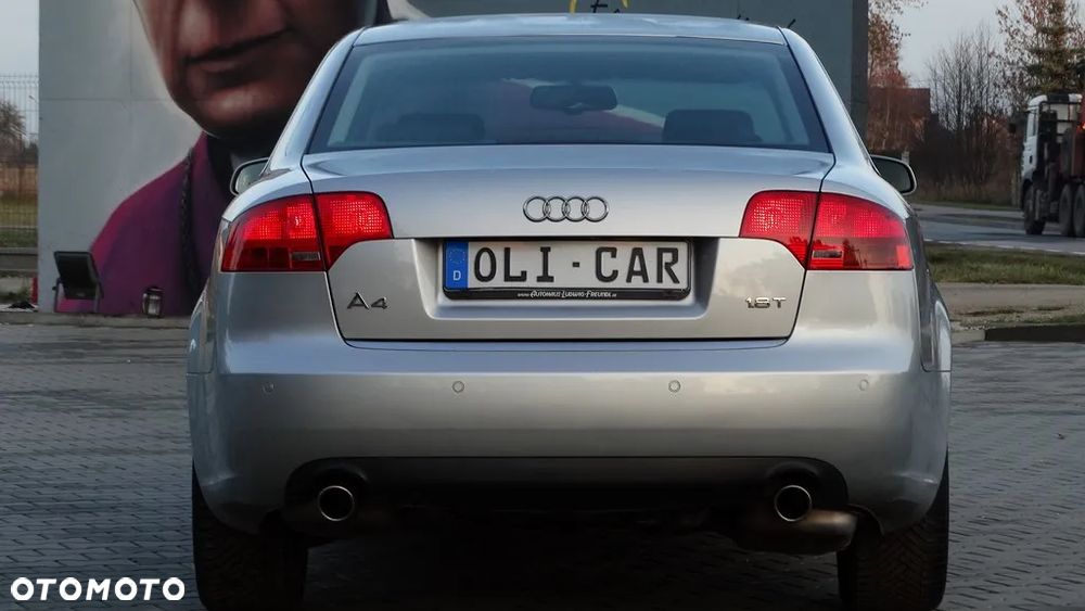 Audi A4 Limousine 1.8 T - 33