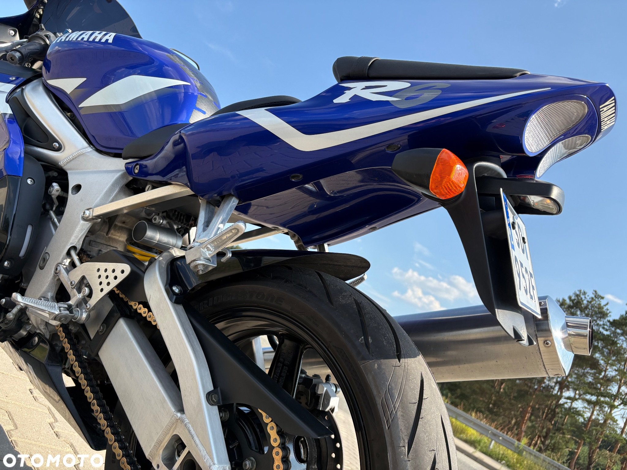 Yamaha YZF - 16