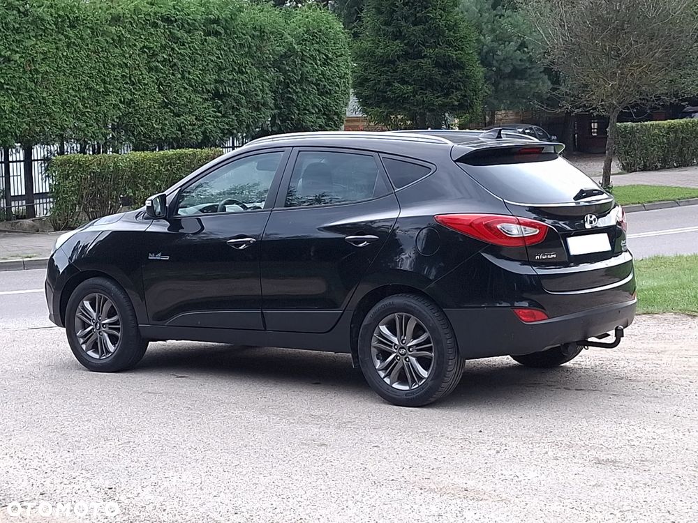 Hyundai ix35 1.7 CRDi 2WD blue Finale Gold - 2