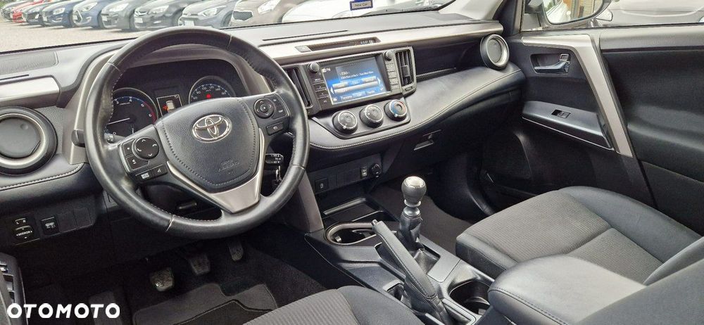 Toyota RAV4 - 28