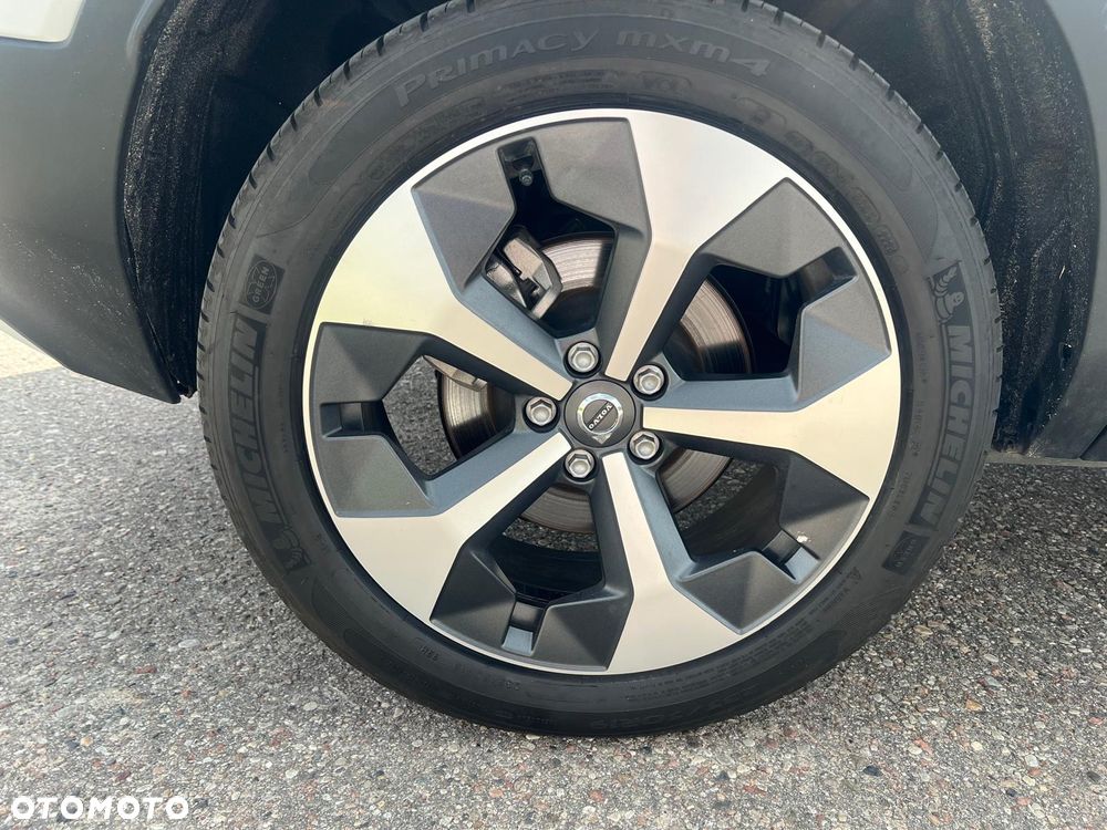 Volvo XC 40 B5 AWD Ultimate Bright - 12