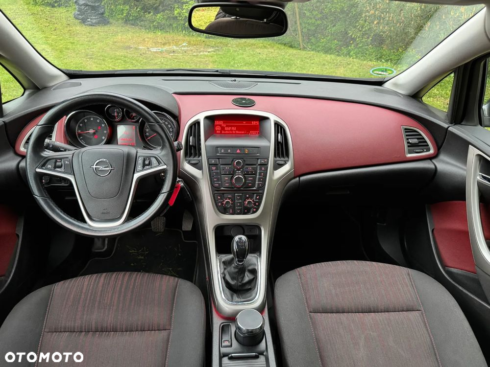 Opel Astra 1.4 Turbo Cosmo - 8