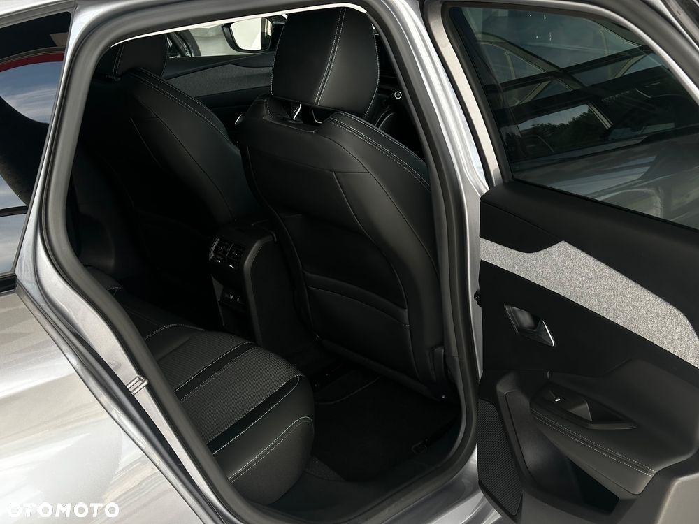 Peugeot 308 - 22