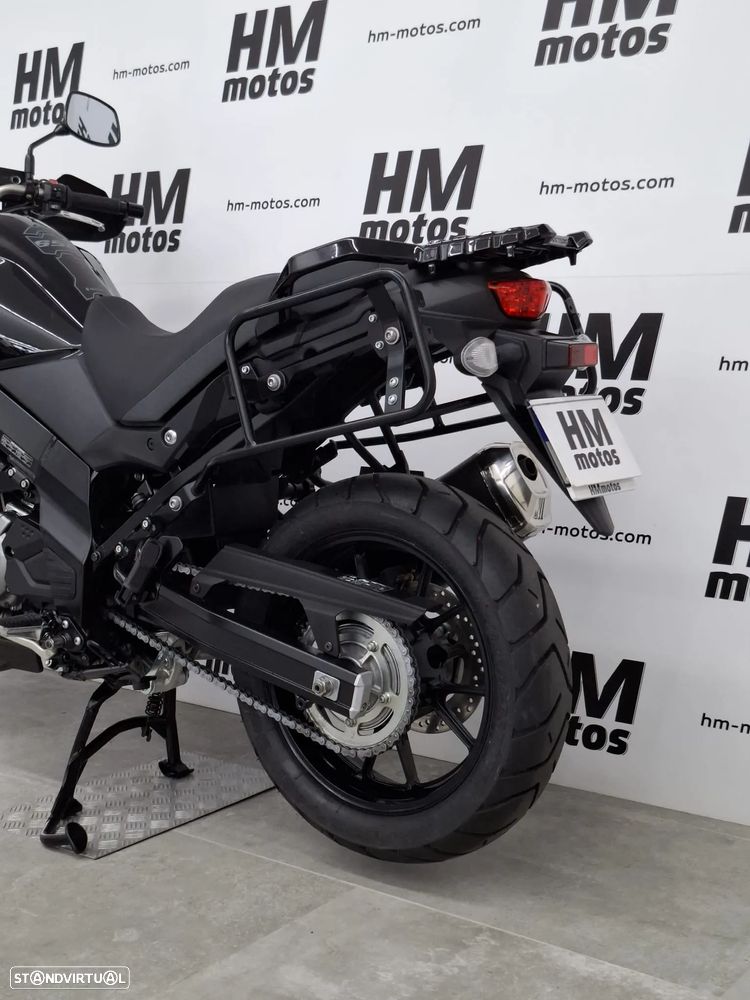 Suzuki DL 650A V-STROM - 15