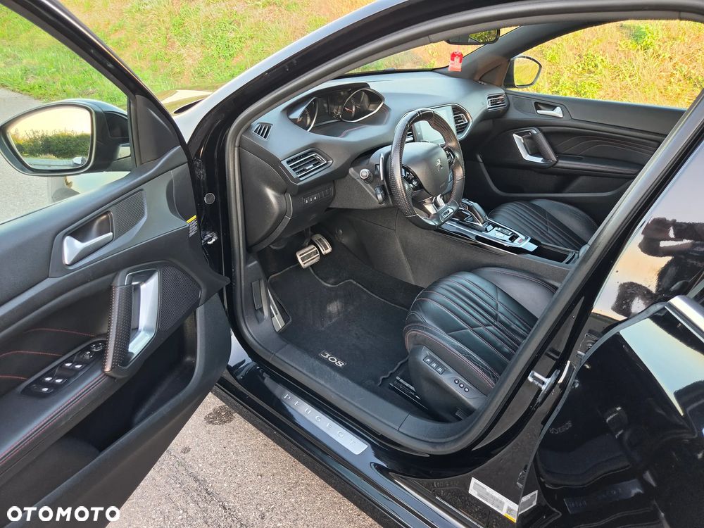 Peugeot 308 1.6 PureTech GPF GT S&S EAT8 - 12