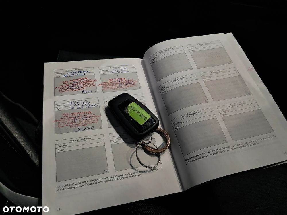Toyota Corolla 2.0 Hybrid Comfort - 18