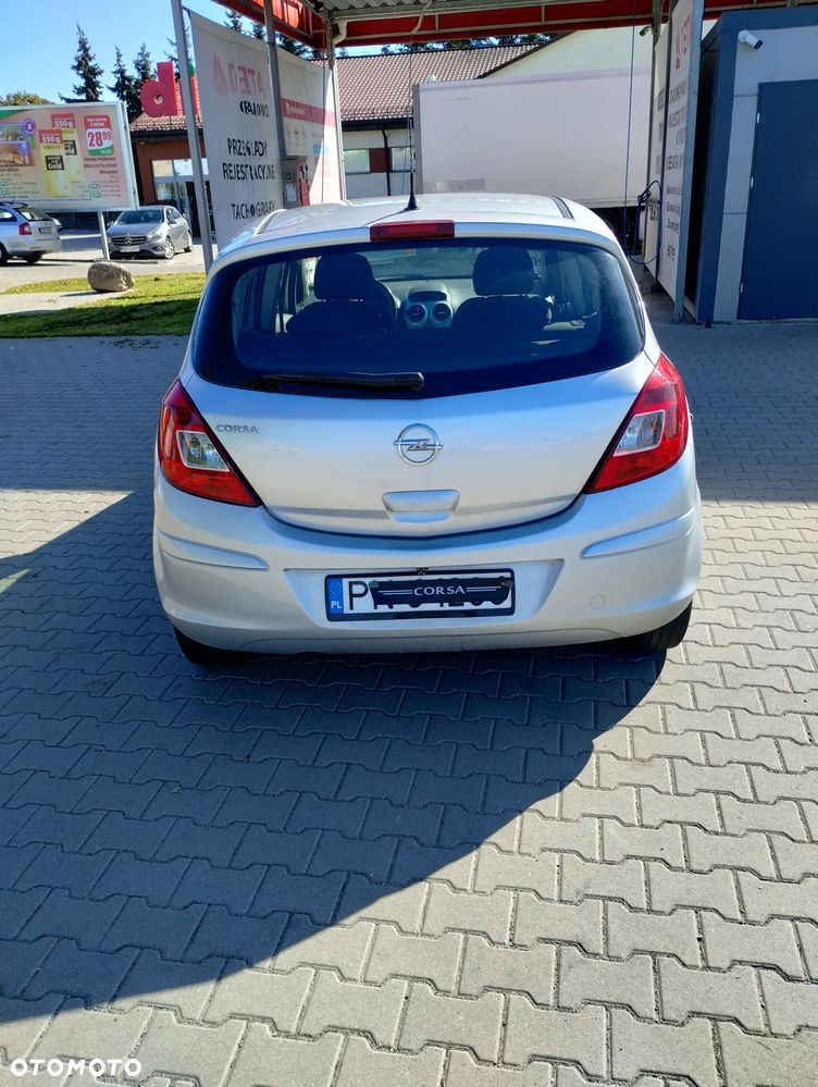 Opel Corsa - 8