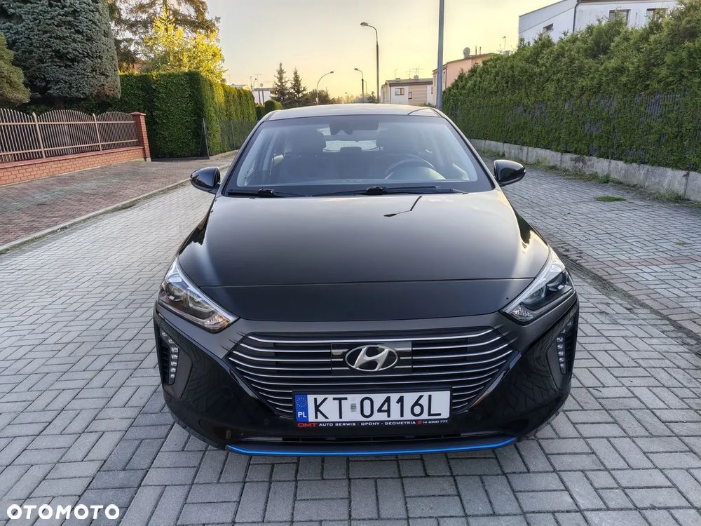 Hyundai IONIQ