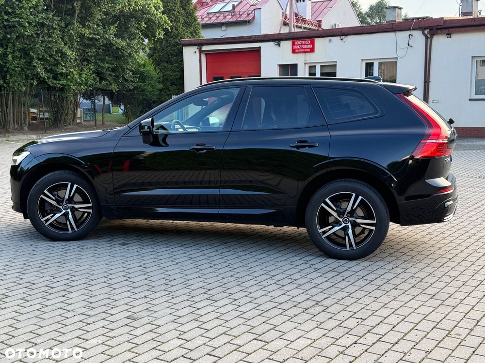 Volvo XC 60 B4 D AWD R-Design - 2