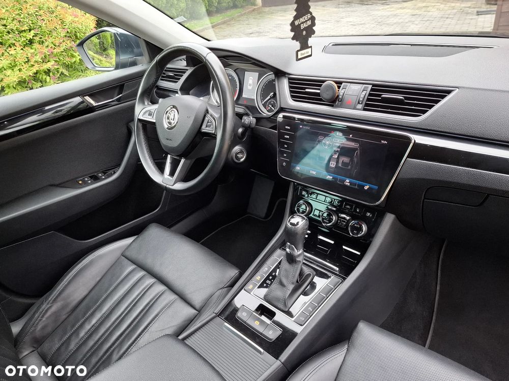 Skoda Superb 2.0 TDI 4x4 L&K DSG - 8