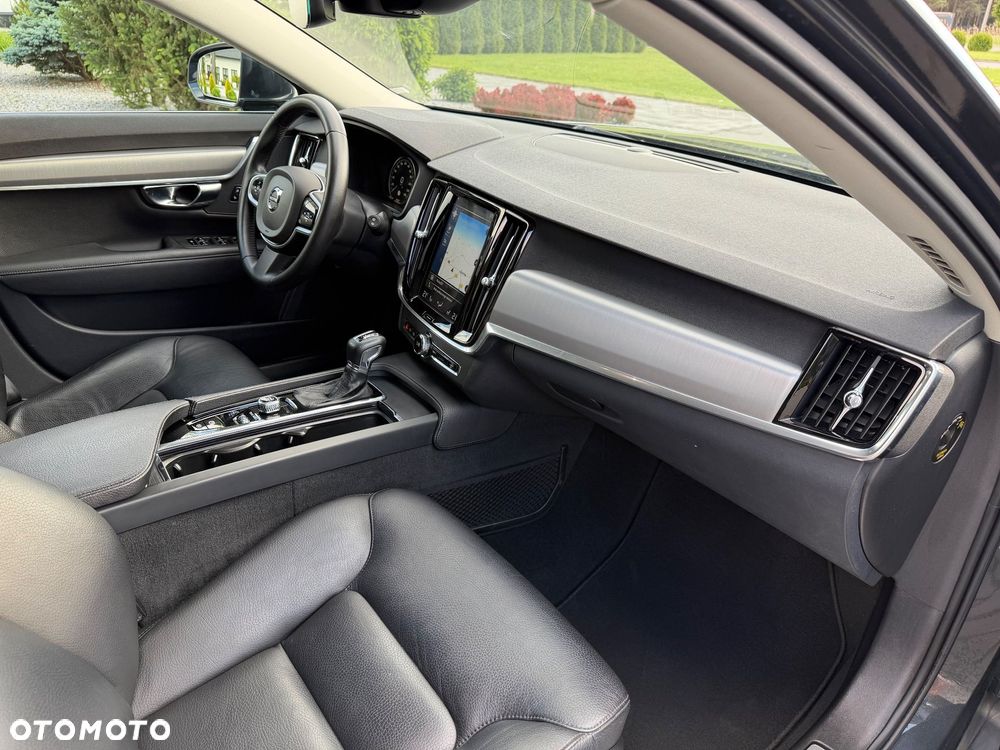 Volvo V90 D4 Geartronic Momentum - 13