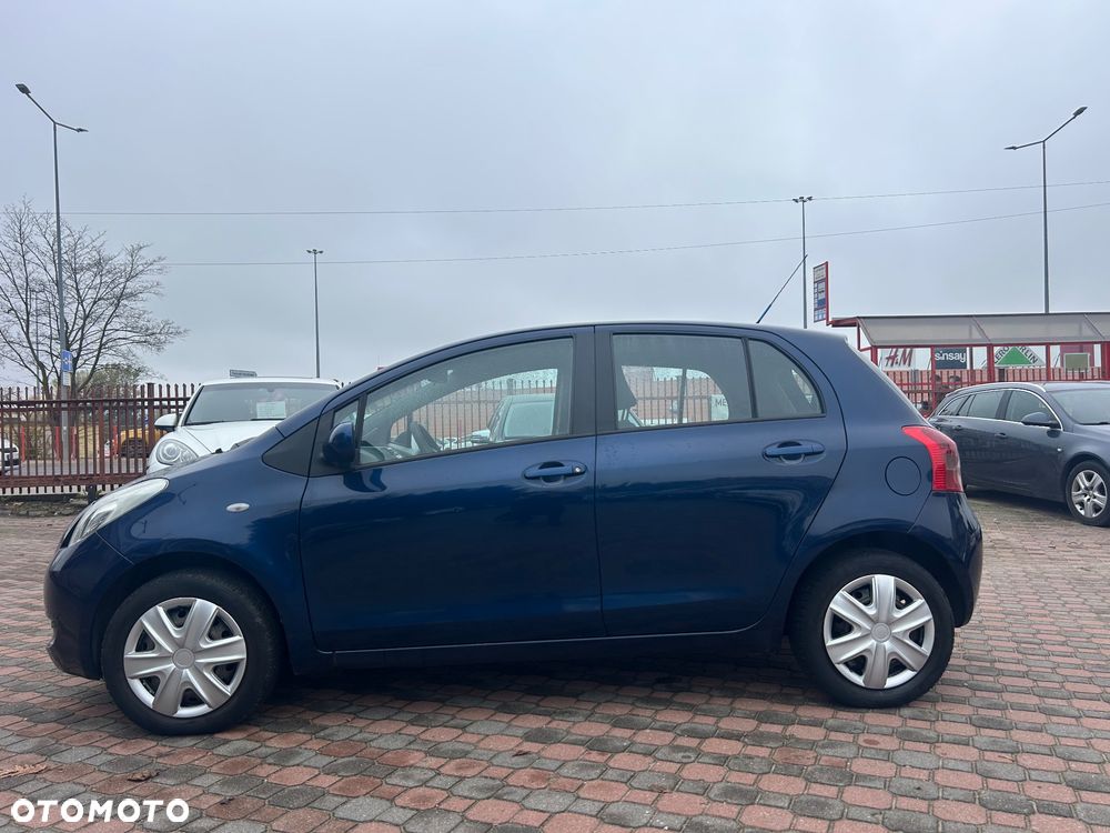 Toyota Yaris - 6