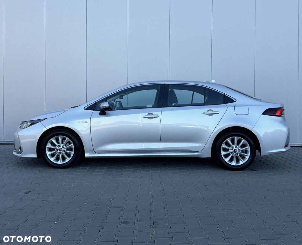 Toyota Corolla - 10