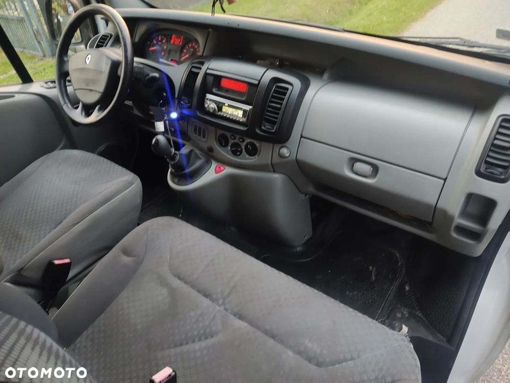 Renault Trafic - 7