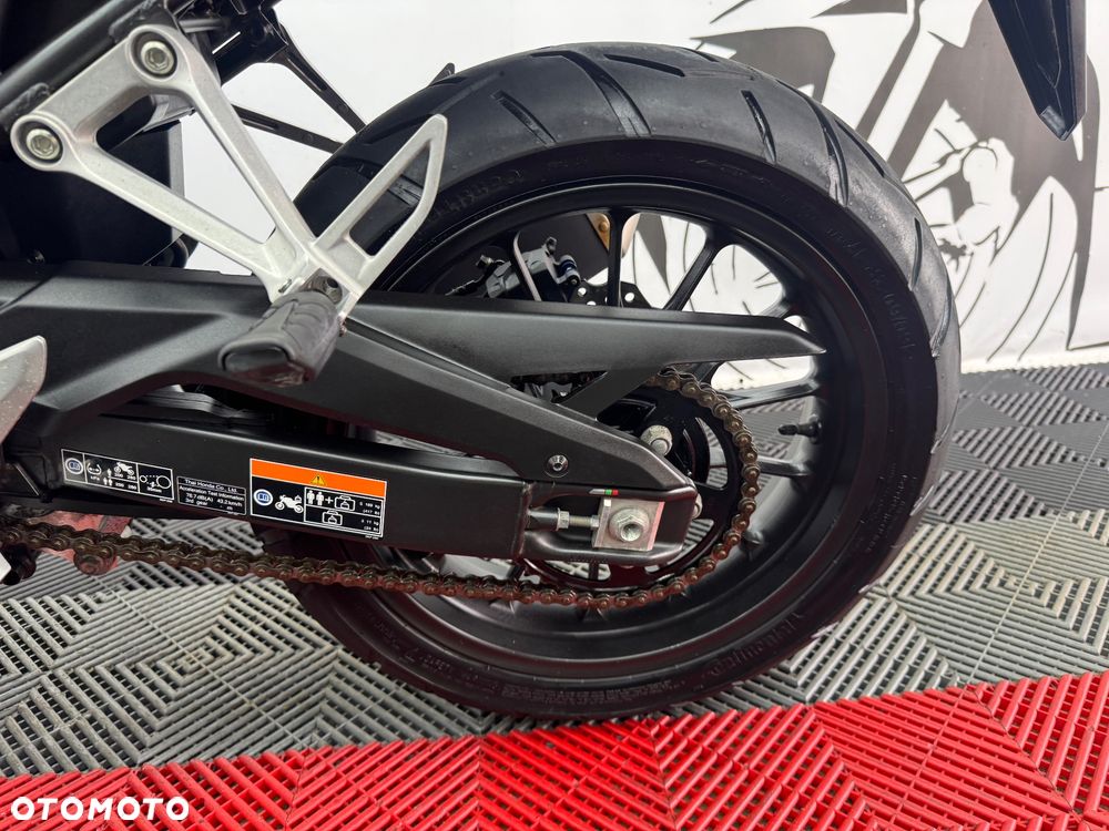 Honda CB - 18