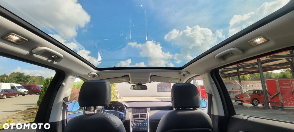 Land Rover Discovery Sport 2.0 Si4 HSE Luxury - 19