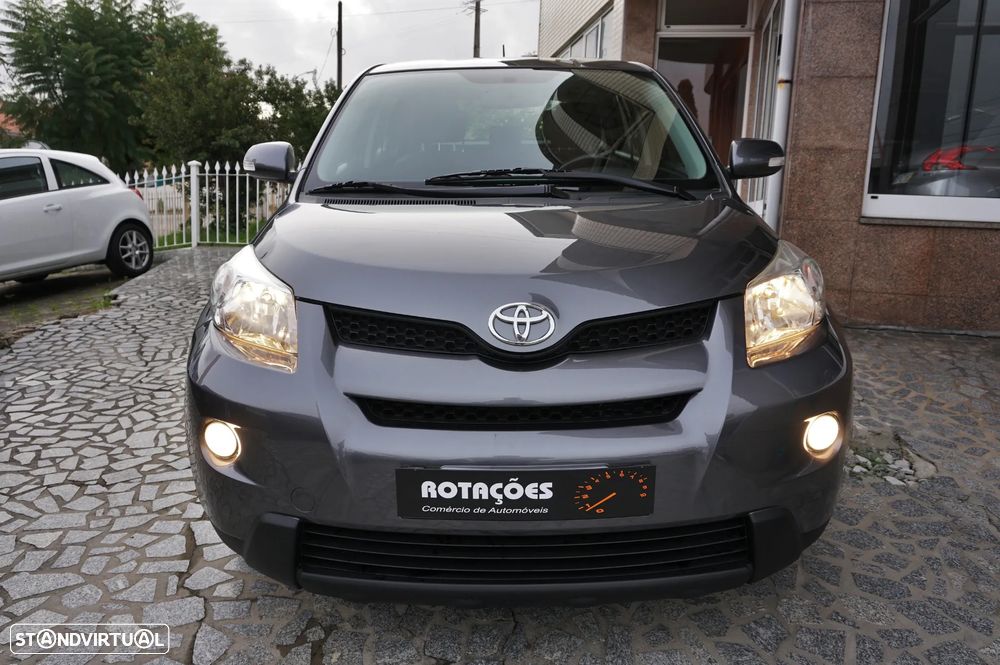 Toyota Urban Cruiser 1.4 D-4D High Pack - 2