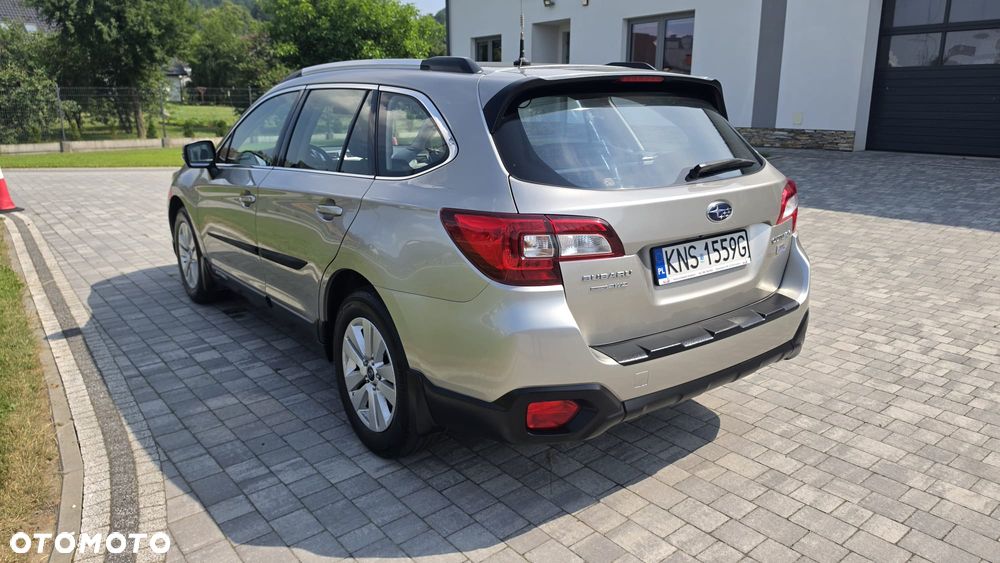 Subaru Outback - 3