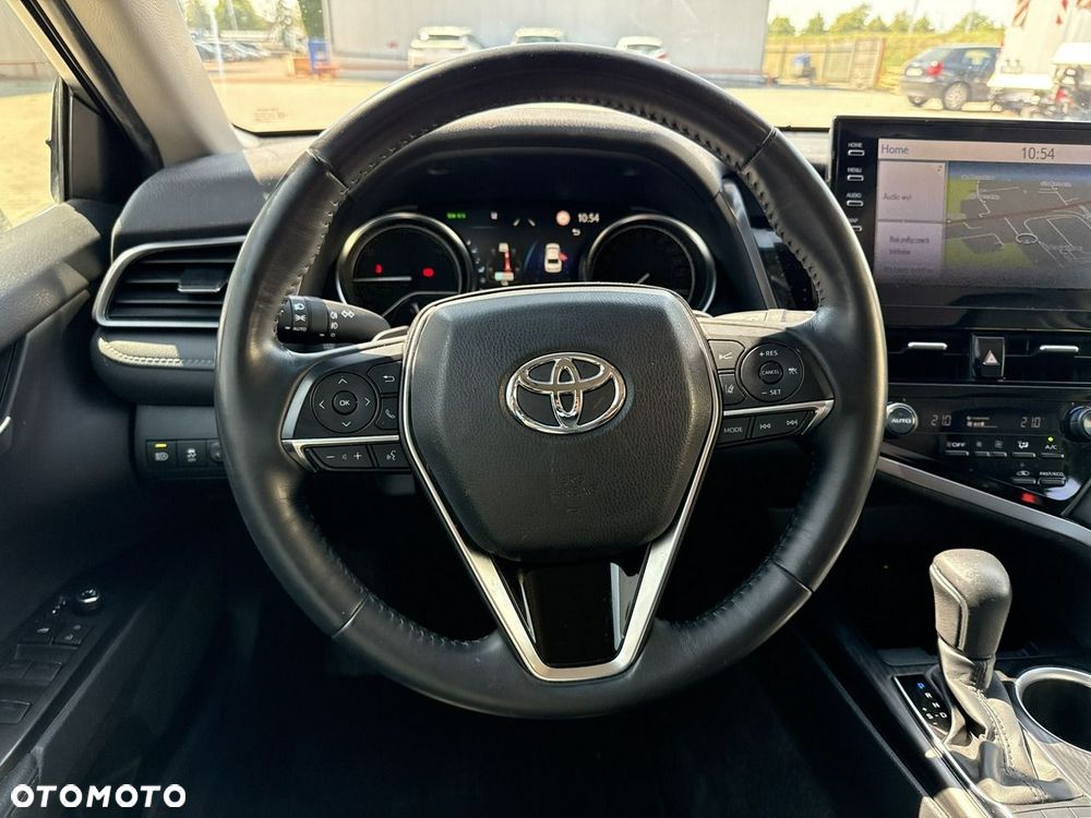 Toyota Camry 2.5 Hybrid Executive CVT - 25