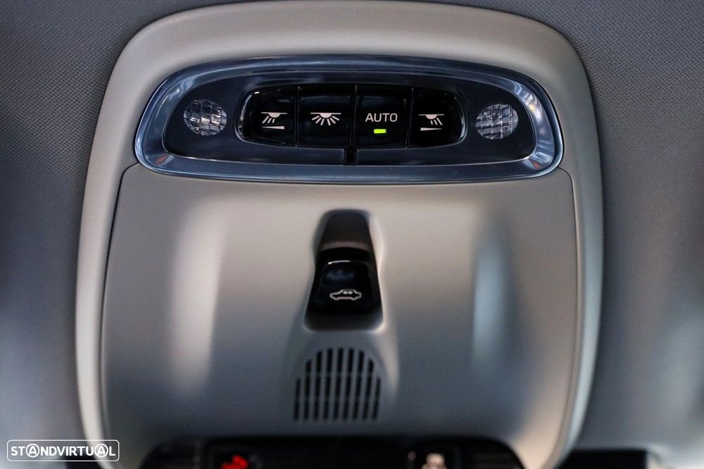 Volvo XC 90 2.0 T8 PHEV R-Design Expression AWD - 31