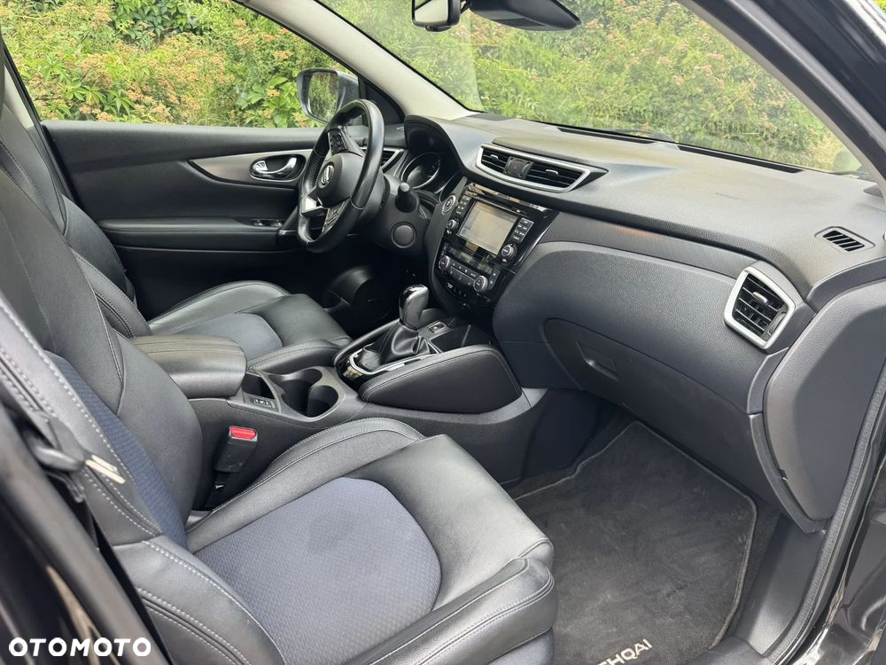 Nissan Qashqai 1.2 DIG-T Acenta Xtronic - 9