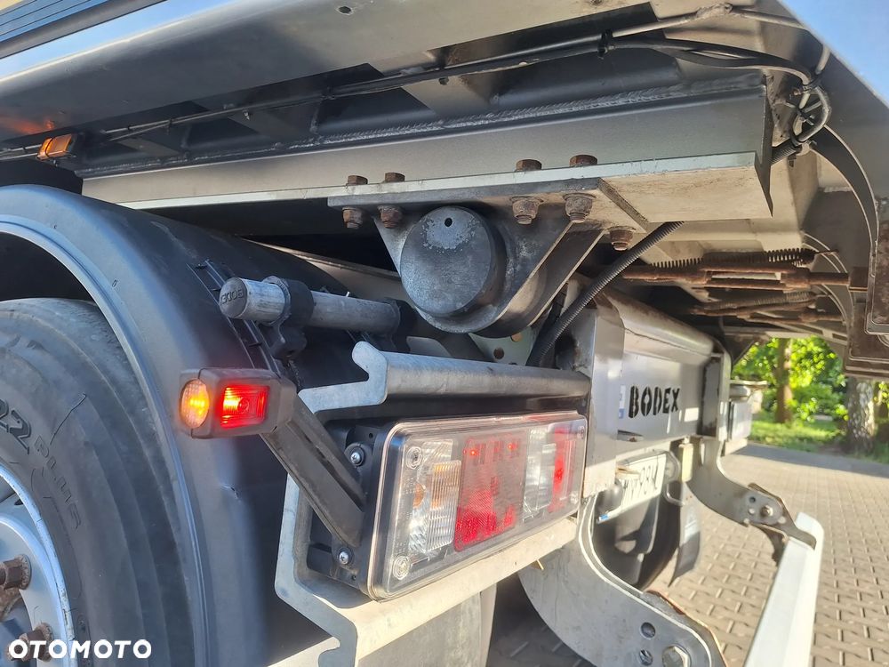 Bodex WYWROTKA 50M3 KLAPO-DRZWI OSIE MERCEDES INTRAX TARCZA OS PODNOSZONA - 13