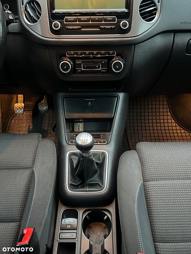 Volkswagen Tiguan 1.4 TSI BlueMot Sport&Style - 21