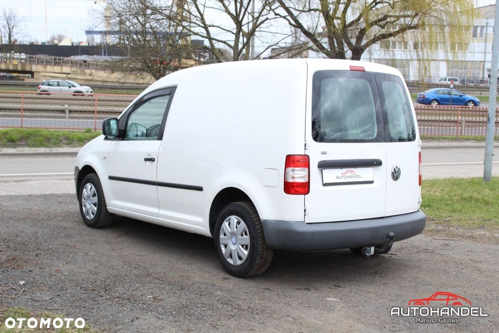 Volkswagen Caddy - 4