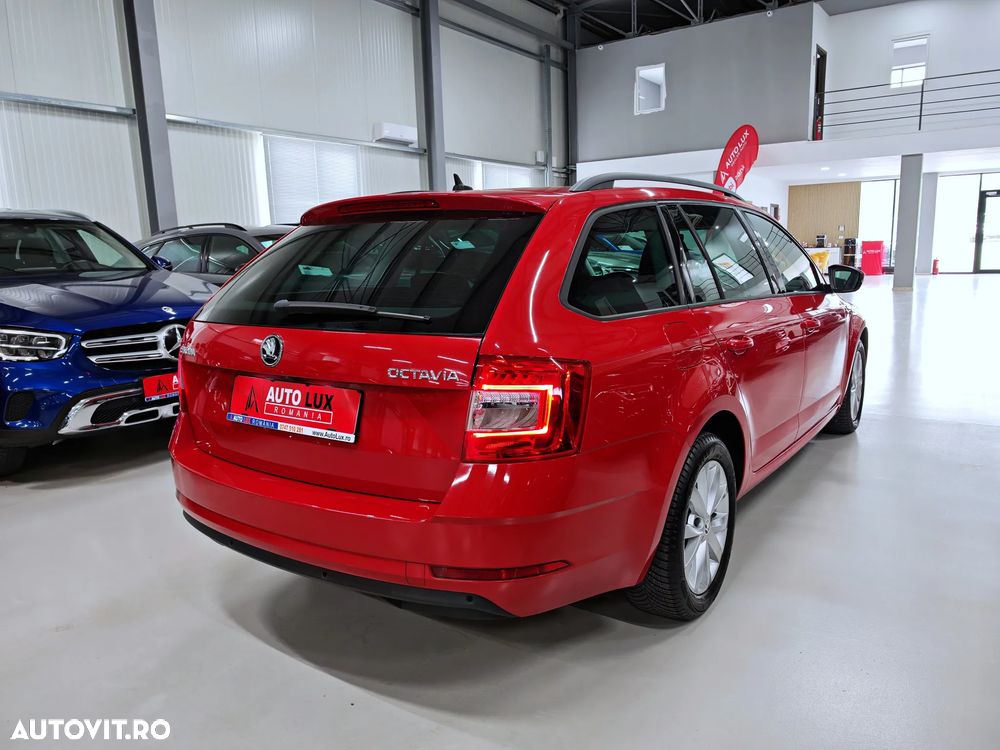 Skoda Octavia 1.6 TDI DSG Style - 5