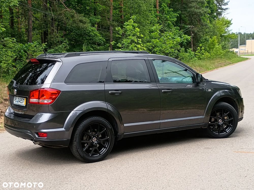 Fiat Freemont 2.0 Multijet Black Code AWD - 9
