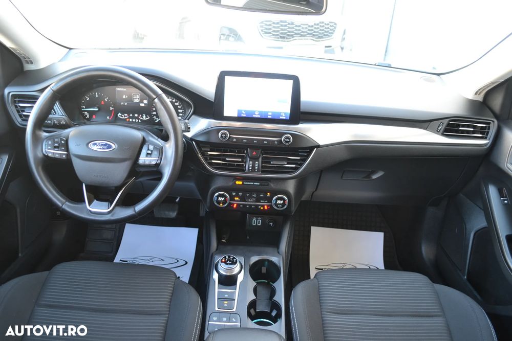 Ford Focus 1.5 EcoBlue Titanium - 27