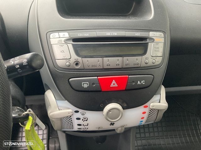 Citroën C1 1.0 X Airdream - 11