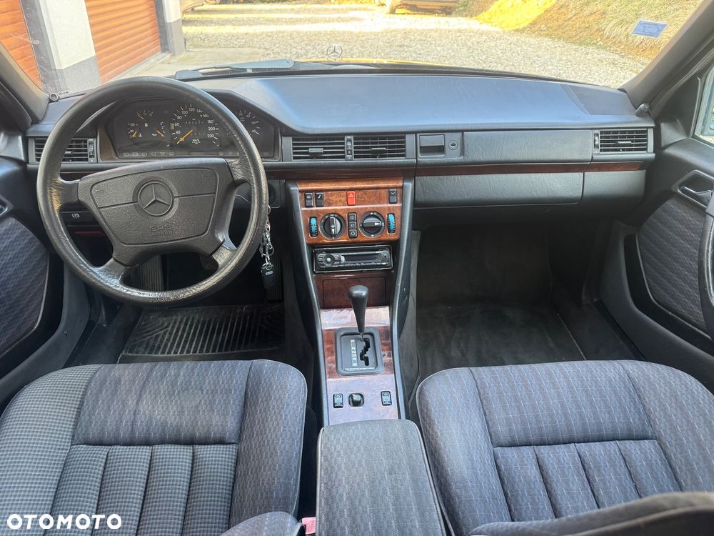 Mercedes-Benz W124 (1984-1993) - 3