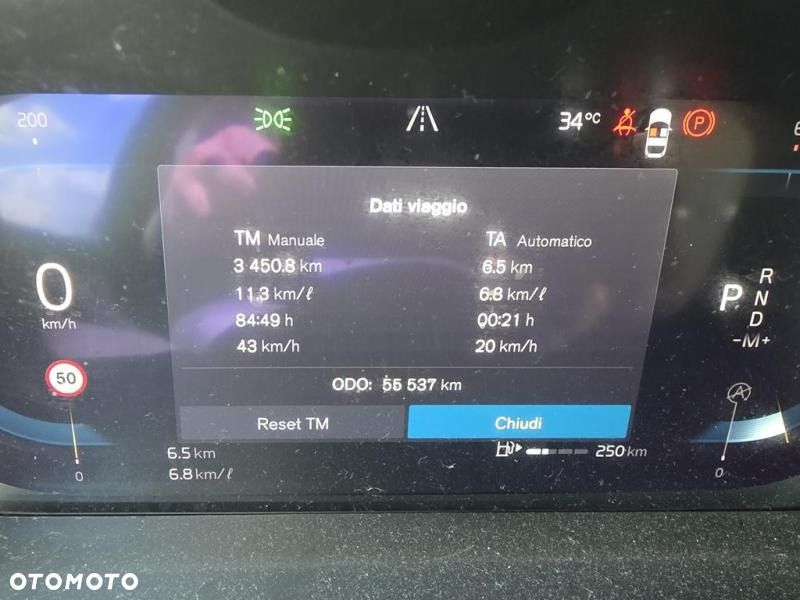 Volvo XC 60 B4 D AWD Essential - 21