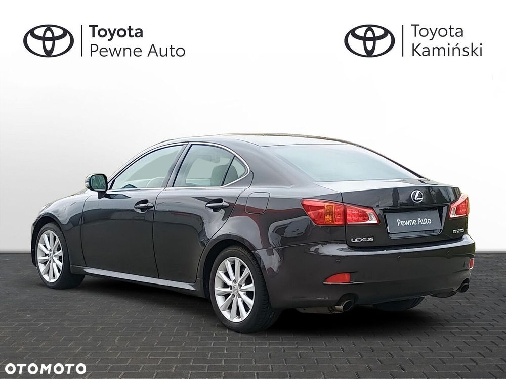 Lexus IS 250 Classic - 3