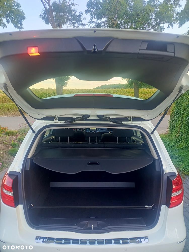 Mercedes-Benz Klasa B 180 CDI BlueEFFICIENCY Edition Style - 8