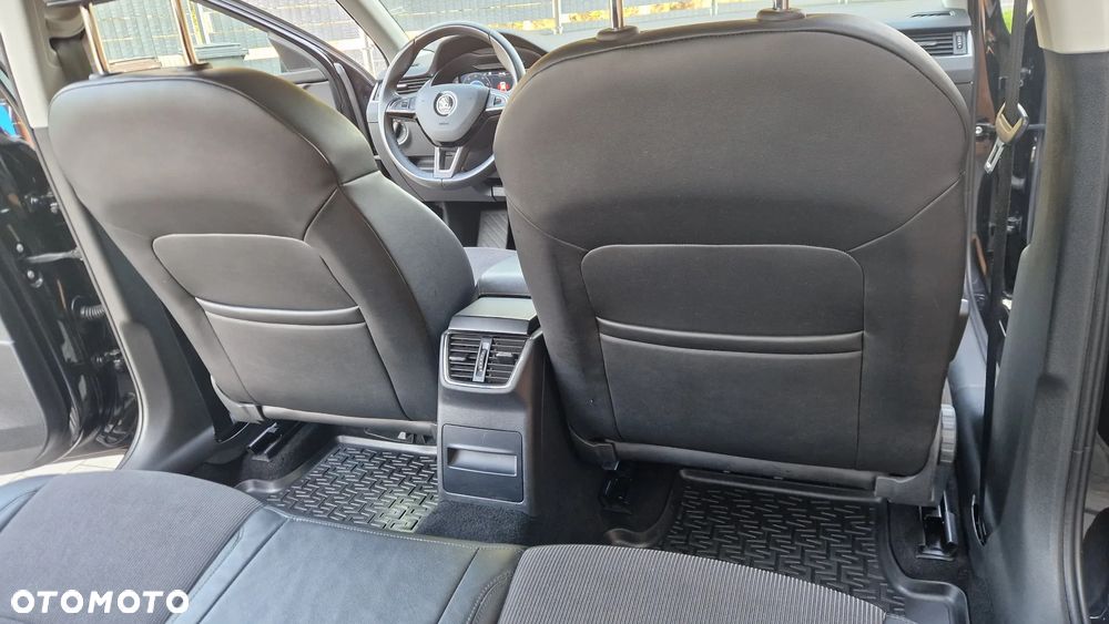 Skoda Octavia 1.5 TSI ACT Style DSG - 29