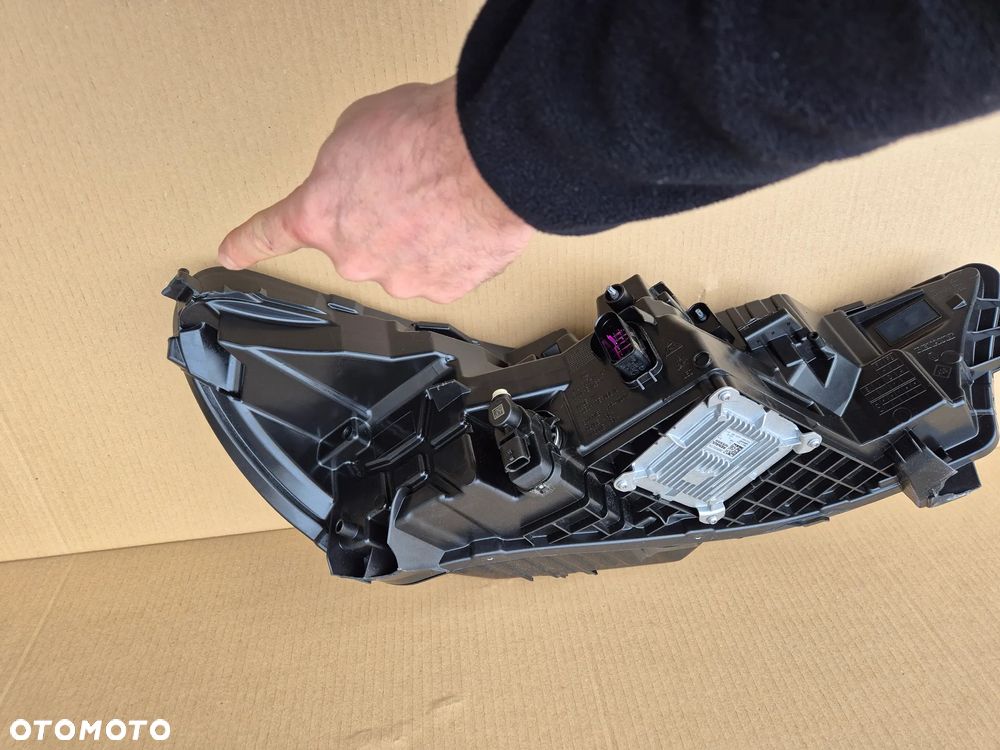 RENAULT CAPTUR ll. SYMBIOZ LAMPY PRZÓD PRAWA-260100091R LEWA-260604753R - 5