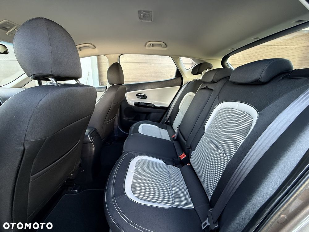Kia Ceed - 18