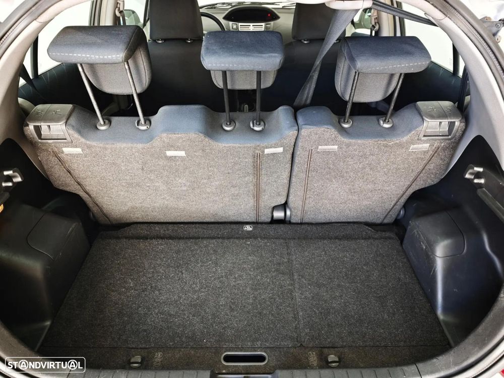 Toyota Yaris 1.0 VVT-i Comfort - 23