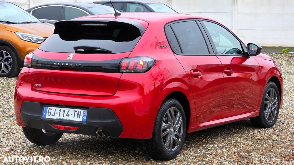 Peugeot 208 1.2 L PureTech STT EAT8 Allure Pack - 10