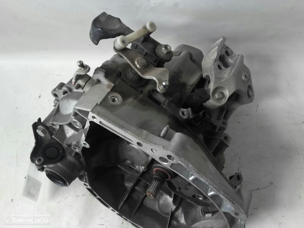 Caixa de velocidades manual PEUGEOT 208 - 2