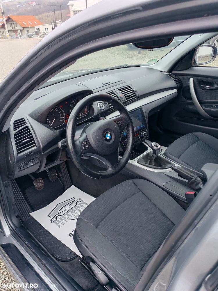 BMW Seria 1 116i - 11