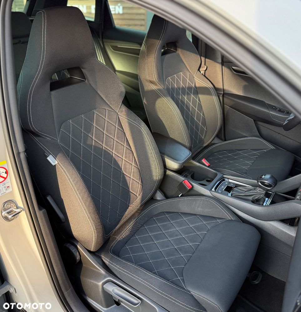 Skoda Karoq 2.0 TDI DSG Sportline - 13