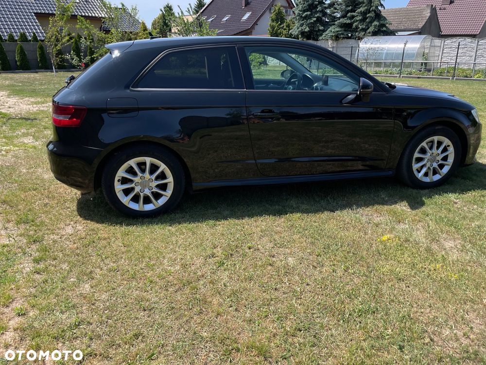 Audi A3 1.6 TDI sport - 3