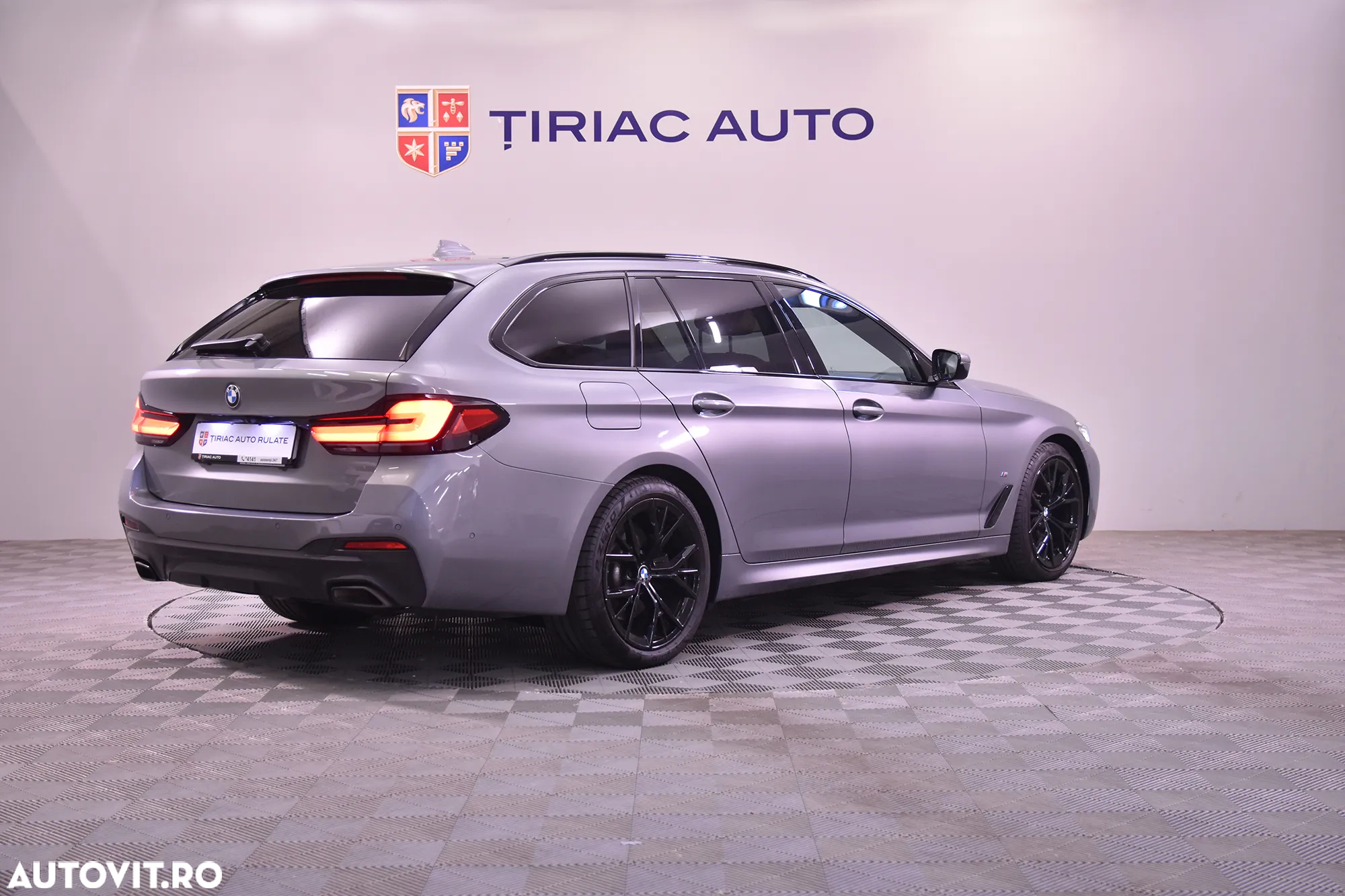 BMW Seria 5 520d Touring Aut. M Sport Edition - 5
