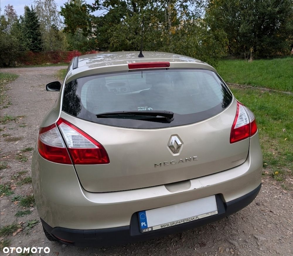 Renault Megane 2012 photo 4