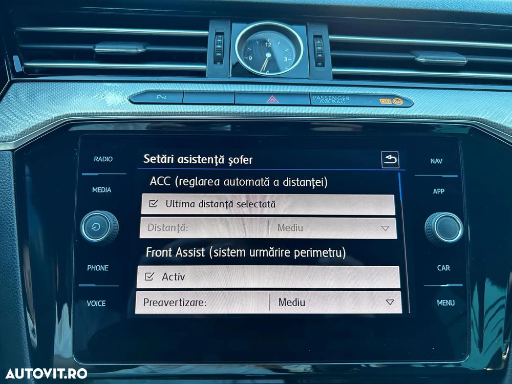 Volkswagen Passat 2.0 TDI DSG 4Motion R Executive - 9