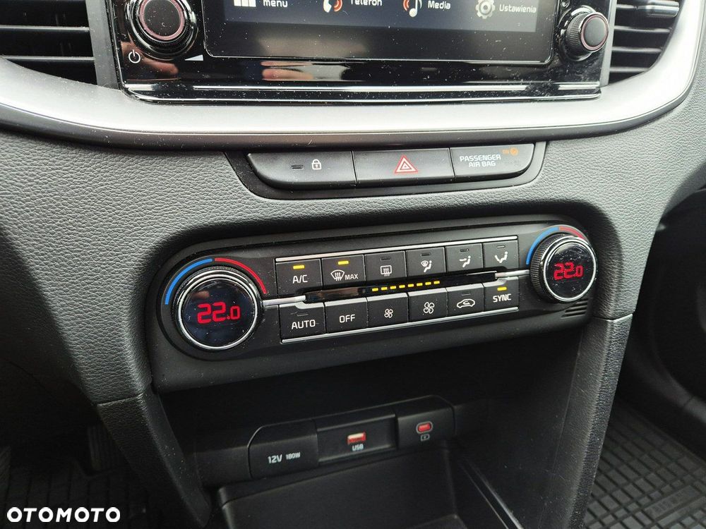 Kia Ceed 1.5 T-GDI M - 30