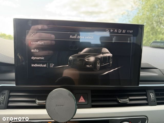 Audi A4 Limousine 35 TFSI mHEV S Line S tronic - 15
